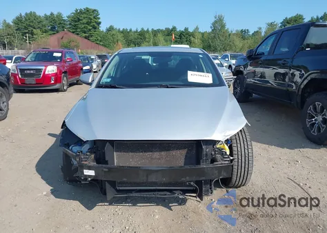 2018 Hyundai Elantra Value Edition z USA, uszkodzony, nr VIN 5NPD84LF0JH277415